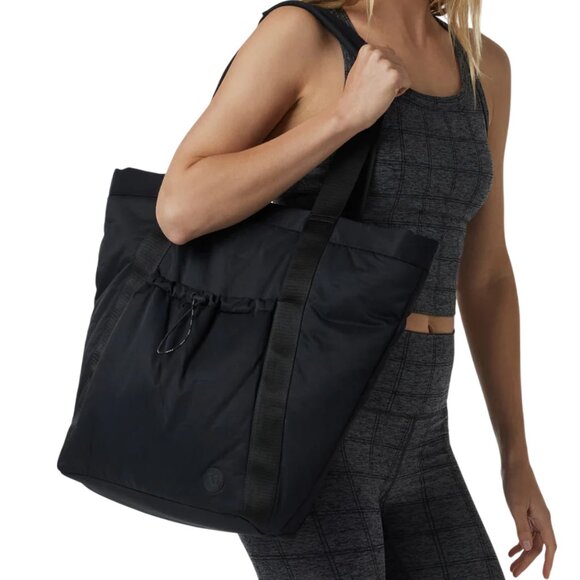 Vuori All Around Tote bag in black 12L laptop sleeve travel work - Picture 1 of 9